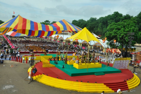 Khai mạc Đại Lễ Phật giáo kỷ niệm 1000 năm Thăng Long – Hà Nội