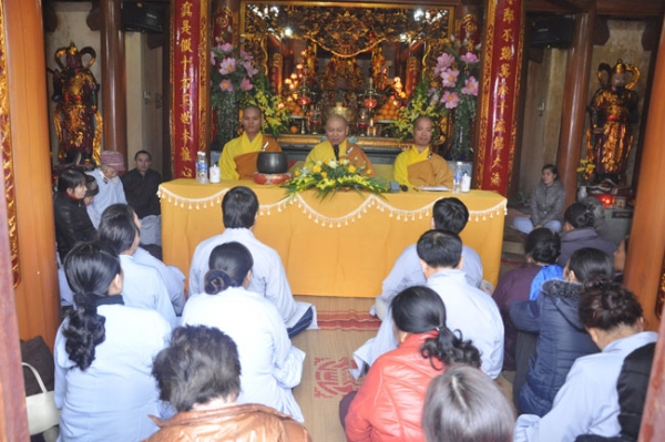 Lễ quy y Tam bảo tại chùa Tiêu Giao - Quảng Ninh