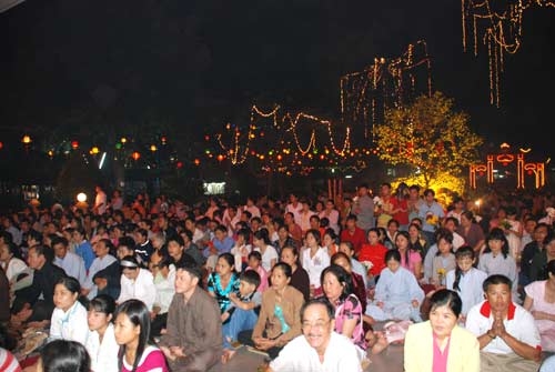 Chùa Hoằng Pháp mừng xuân Kỷ Sửu