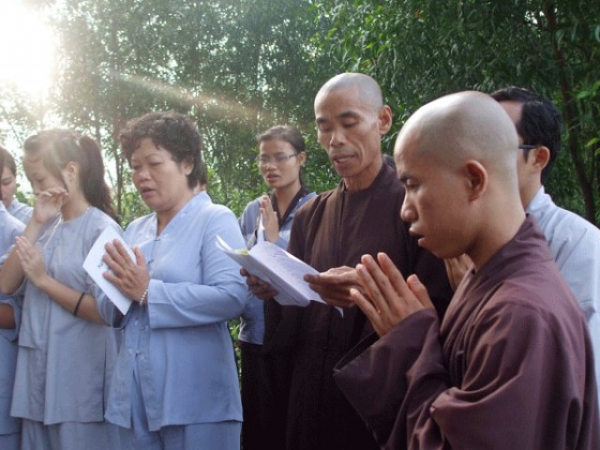 Tịnh thất Pháp Hòa tổ chức phóng sinh