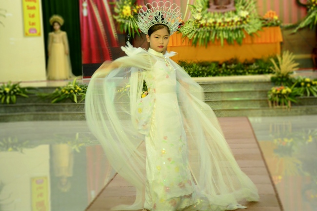 The Patriarch s' Death Anniversary at Quoc Thoi Pagoda - Thanh Hoa Province.