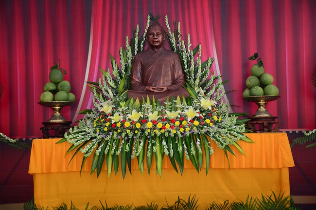 The Patriarch s' Death Anniversary at Quoc Thoi Pagoda - Thanh Hoa Province.
