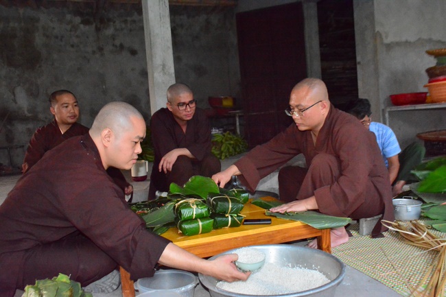 Lễ tưởng niệm Tổ sư tại chùa Tây Khánh, Thái Bình