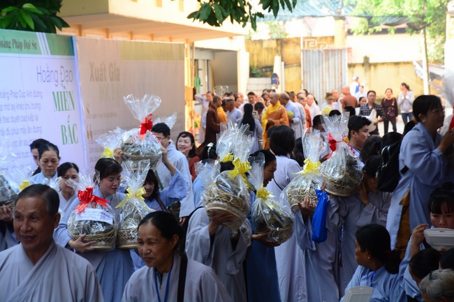 Lễ giỗ Tổ khai sáng chùa Hoằng Pháp