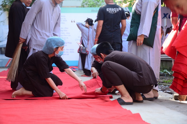 Lễ giỗ Tổ khai sáng chùa Hoằng Pháp