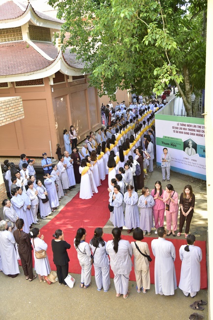 Lễ giỗ Tổ khai sáng chùa Hoằng Pháp