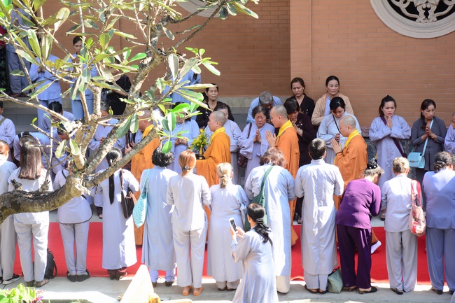 Lễ giỗ Tổ khai sáng chùa Hoằng Pháp