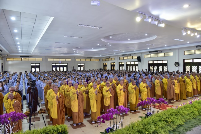 Lễ giỗ Tổ khai sáng chùa Hoằng Pháp