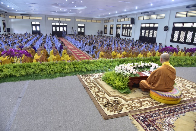 Lễ giỗ Tổ khai sáng chùa Hoằng Pháp