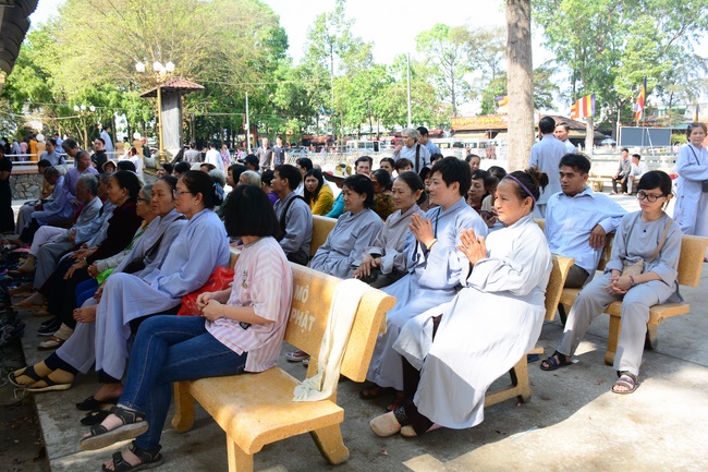 Lễ giỗ Tổ khai sáng chùa Hoằng Pháp