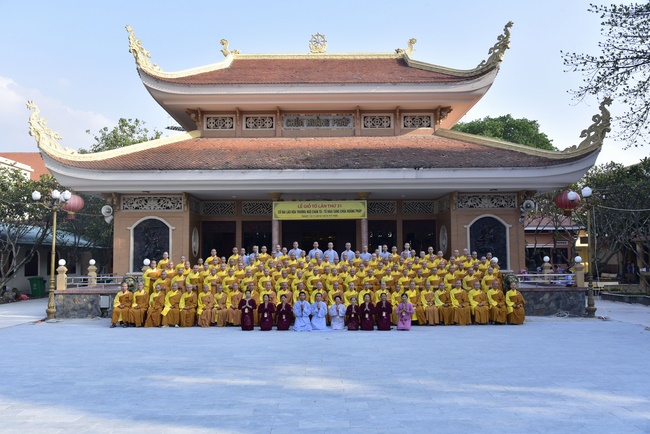 Lễ giỗ Tổ khai sáng chùa Hoằng Pháp