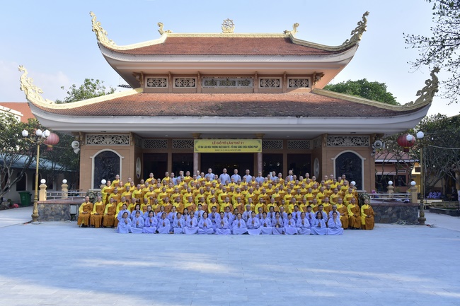 Lễ giỗ Tổ khai sáng chùa Hoằng Pháp