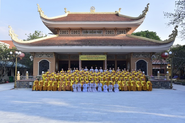 Lễ giỗ Tổ khai sáng chùa Hoằng Pháp