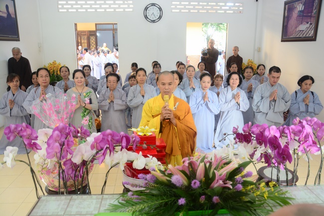 Lễ giỗ Tổ khai sáng chùa Hoằng Pháp