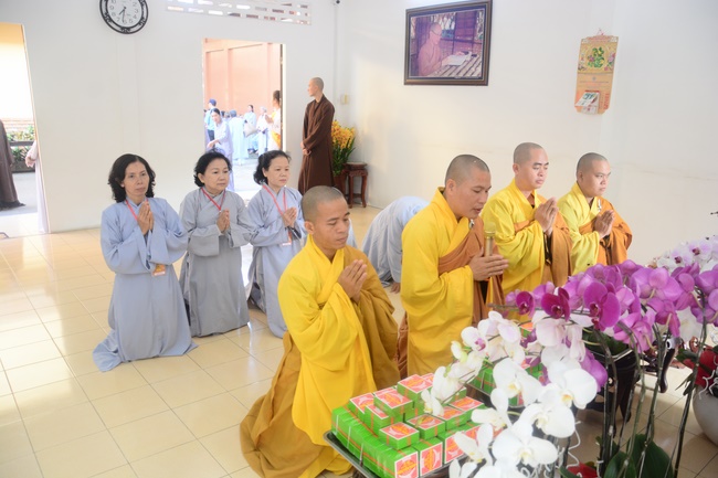 Lễ giỗ Tổ khai sáng chùa Hoằng Pháp