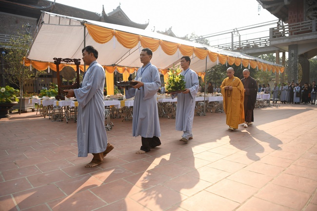 The Patriarch s' Death Anniversary and One-day Retreat at Hoa Phuc Pagoda