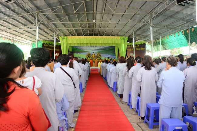 Ullumbana Ceremony at Hoang Phap Pagoda in Cambodia