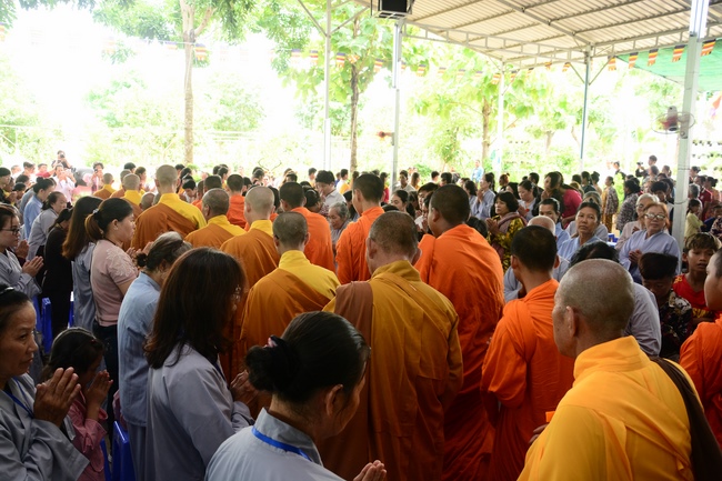 Ullumbana Ceremony at Hoang Phap Pagoda in Cambodia