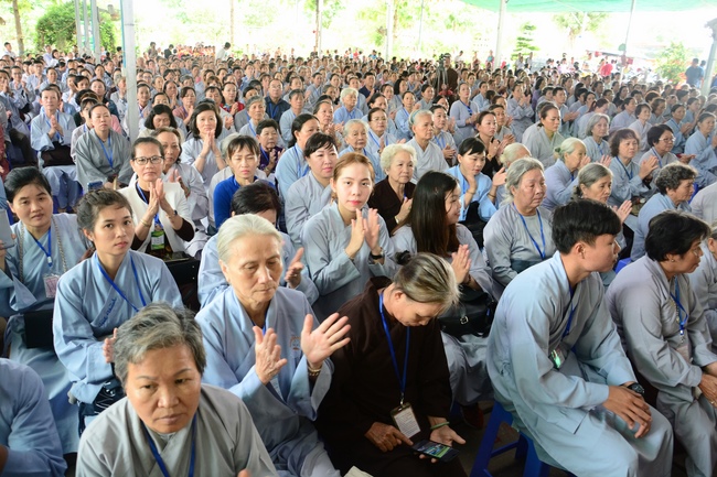 Ullumbana Ceremony at Hoang Phap Pagoda in Cambodia
