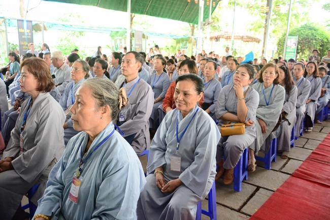 Ullumbana Ceremony at Hoang Phap Pagoda in Cambodia