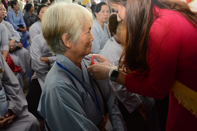 Ullumbana Ceremony at Hoang Phap Pagoda in Cambodia