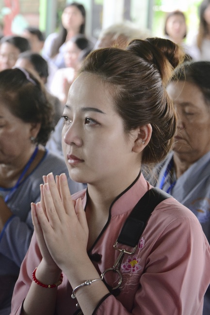 Ullumbana Ceremony at Hoang Phap Pagoda in Cambodia
