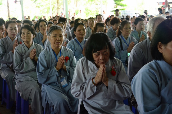 Ullumbana Ceremony at Hoang Phap Pagoda in Cambodia