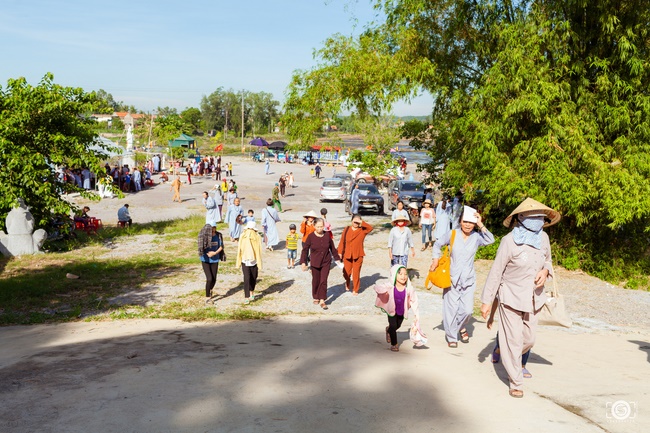 The Ullambana great Ceremony at Can Mon pagoda in Nghe An
