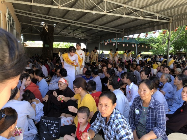 The Ullambana great Ceremony at Can Mon pagoda in Nghe An