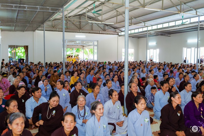The Ullambana great Ceremony at Can Mon pagoda in Nghe An