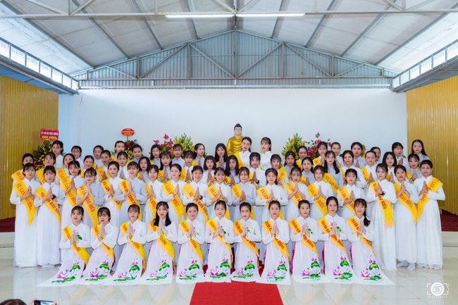 The Ullambana great Ceremony at Can Mon pagoda in Nghe An