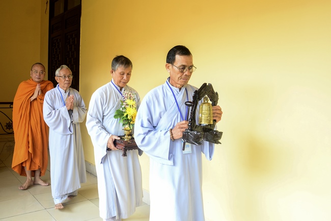 Dharma Talk “On The Way Getting Age And Death” - The 92ND Seven-Day Retreat