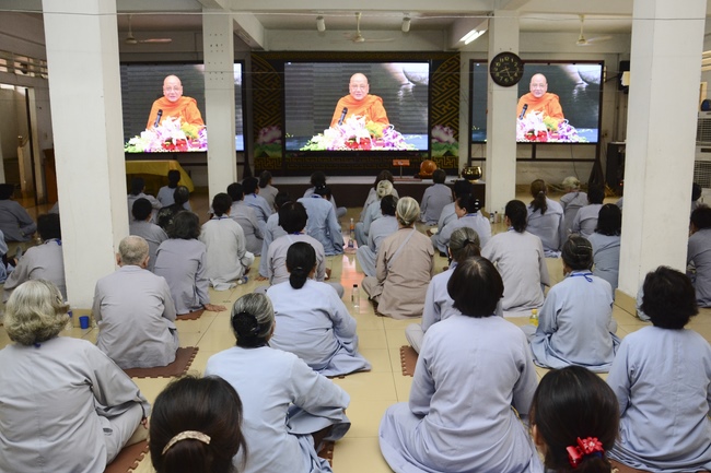 Dharma Talk “On The Way Getting Age And Death” - The 92ND Seven-Day Retreat