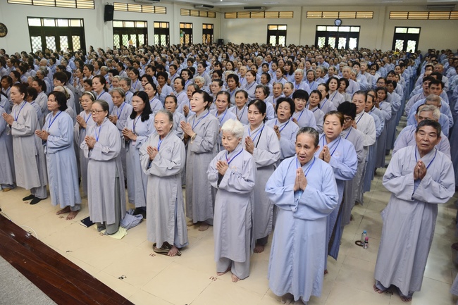 Dharma Talk “On The Way Getting Age And Death” - The 92ND Seven-Day Retreat