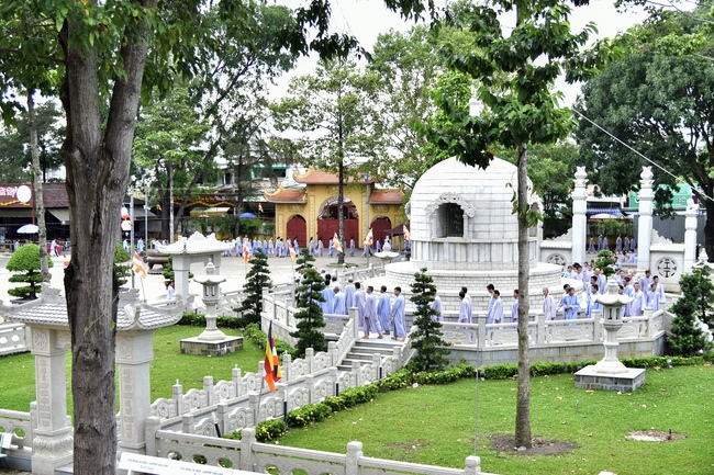 Dharma Talk “On The Way Getting Age And Death” - The 92ND Seven-Day Retreat