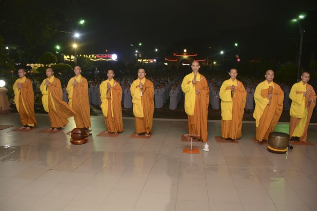 Dharma Talk “On The Way Getting Age And Death” - The 92ND Seven-Day Retreat