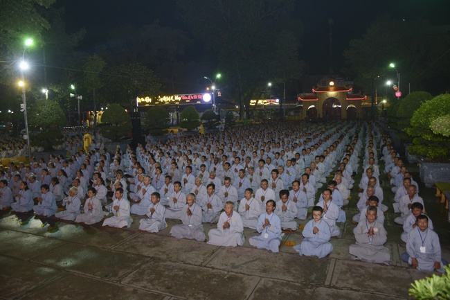 Dharma Talk “On The Way Getting Age And Death” - The 92ND Seven-Day Retreat