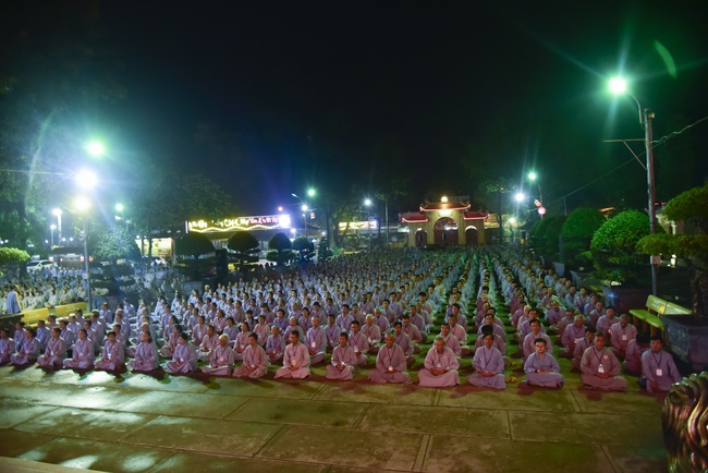 Dharma Talk “On The Way Getting Age And Death” - The 92ND Seven-Day Retreat