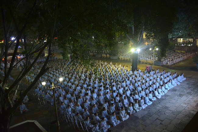 Dharma Talk “On The Way Getting Age And Death” - The 92ND Seven-Day Retreat