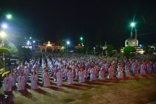 Dharma Talk “On The Way Getting Age And Death” - The 92ND Seven-Day Retreat