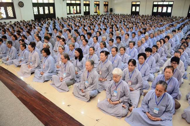 Dharma Talk “On The Way Getting Age And Death” - The 92ND Seven-Day Retreat