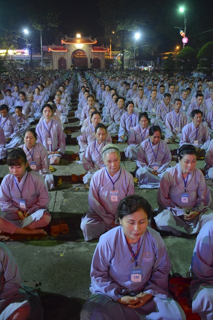 Dharma Talk “On The Way Getting Age And Death” - The 92ND Seven-Day Retreat