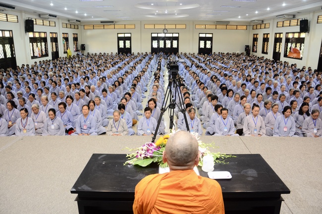 Dharma Talk “On The Way Getting Age And Death” - The 92ND Seven-Day Retreat