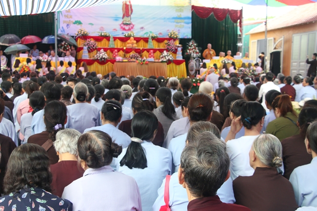 The Ullambana Ceremony of Pious Gratitude at Tieu Dao Pagoda in Quang Ninh Province