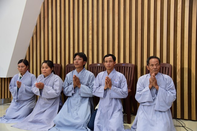 One - Day Practice and the Ordination Ceremony