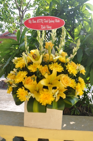 Visit and congratulations on the Ulllambana's Great ceremony to Tieu Dao pagoda of the leaders of organizations in Quang Ninh province.