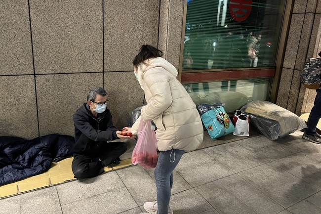 Year-end charity of Linh An Pagoda - Giving will remain forever