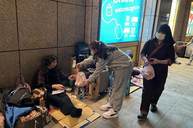 Year-end charity of Linh An Pagoda - Giving will remain forever