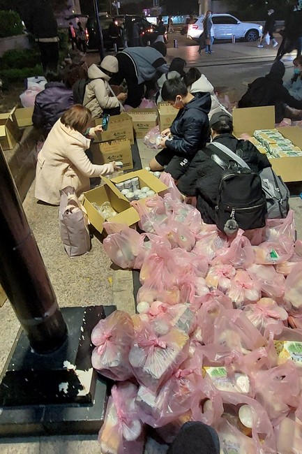 Year-end charity of Linh An Pagoda - Giving will remain forever