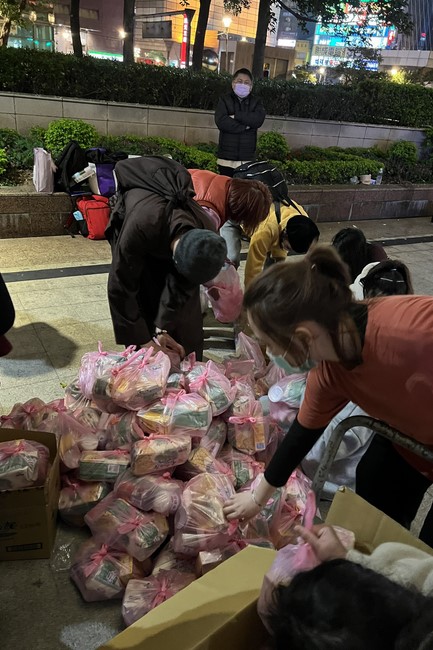 Year-end charity of Linh An Pagoda - Giving will remain forever